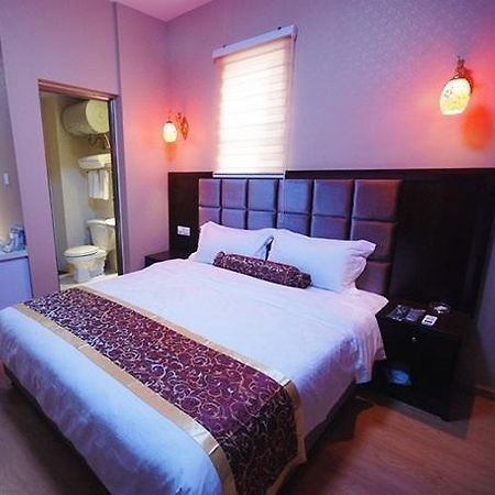Chengdu Binfen Hotel Eksteriør billede