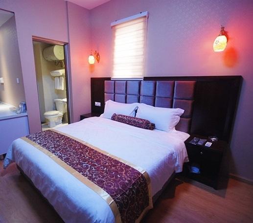 Chengdu Binfen Hotel Eksteriør billede